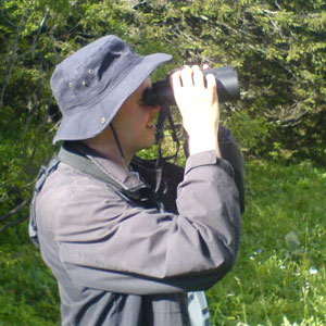 Repérer plus vite les oiseaux avec ses jumelles ou sa longue-vue