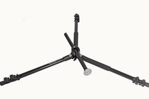 Ecartement maximum des pieds d'un Manfrotto 055 XPROB